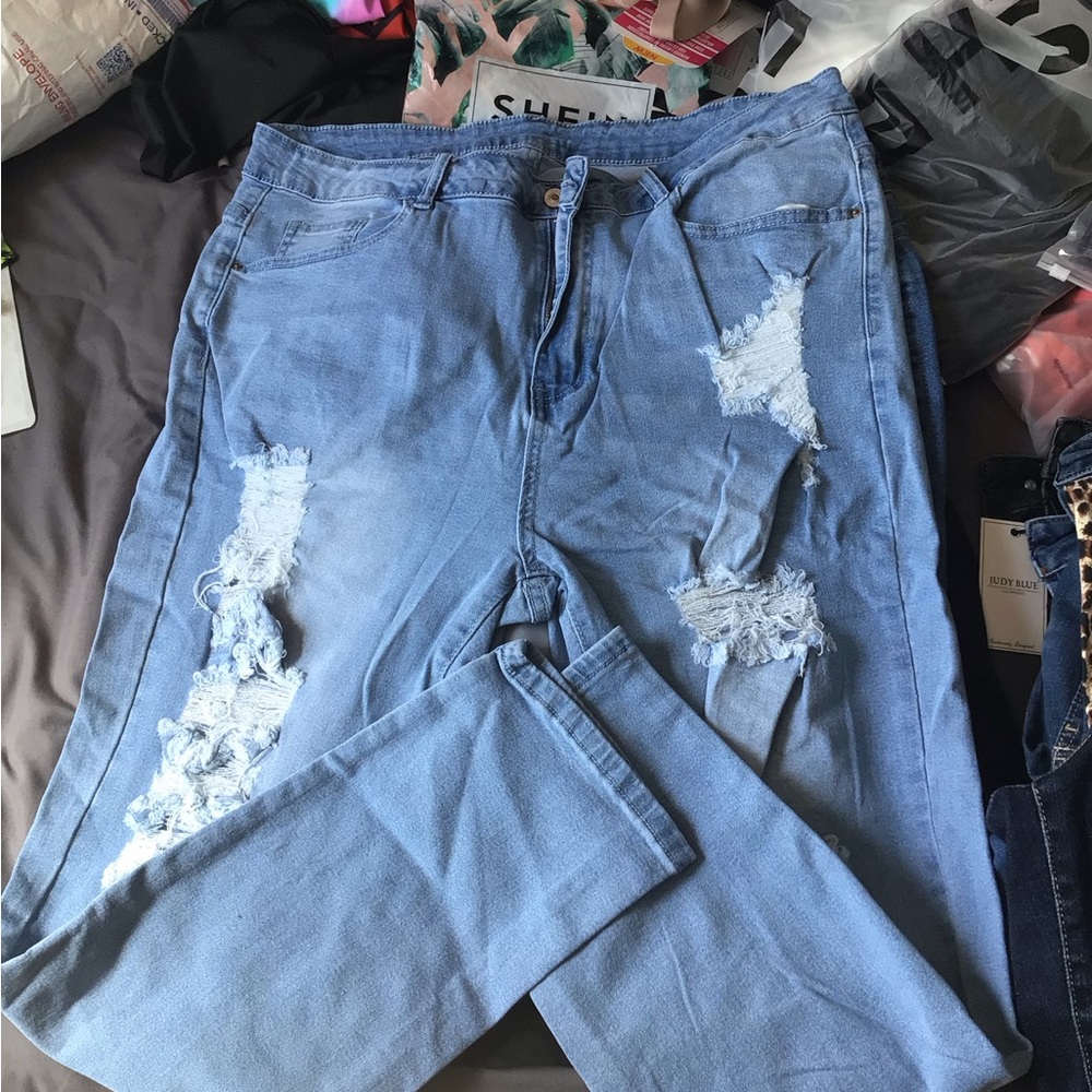 SHEIN 3xl Light Blue Distressed Jeans